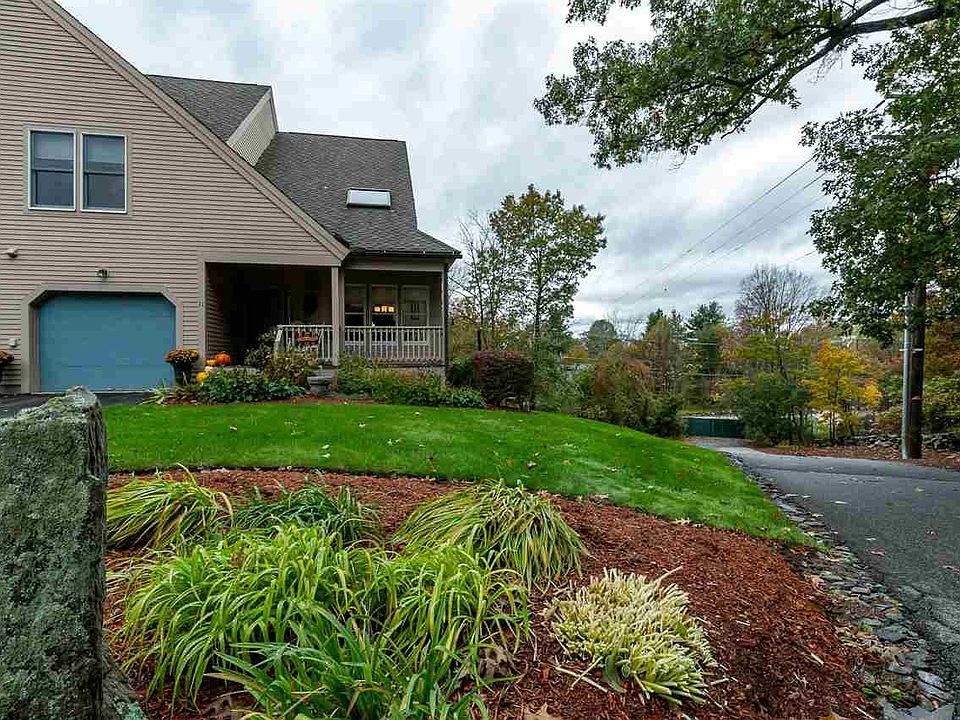 1st image of 11 Green Heron Ln