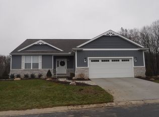 3269 Waverly Woods Ln, Howell, MI 48843