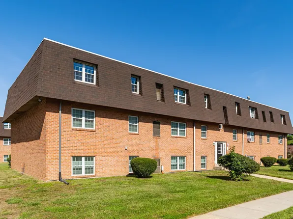 Towne Point Apartments