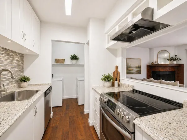 3606 Ocee St, Houston, TX 77063