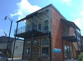 210 N Montgomery Ave APT 202, Sheffield, AL 35660