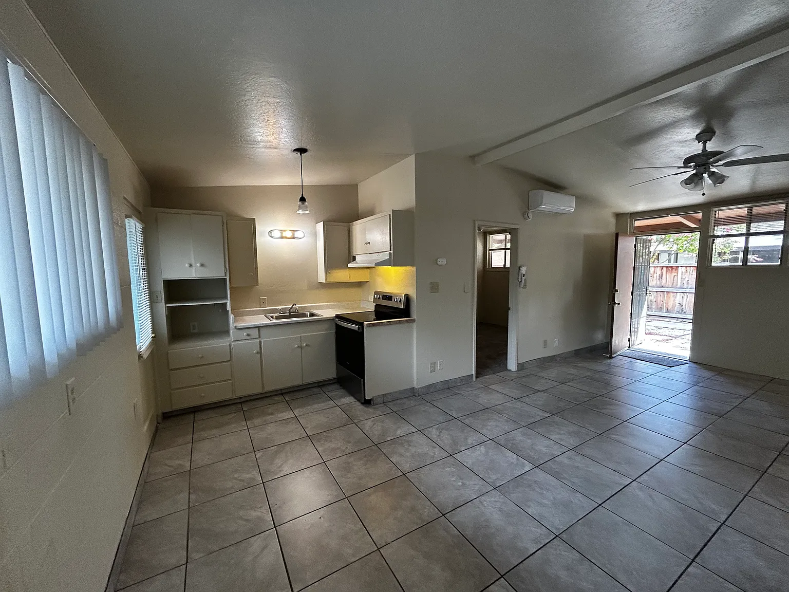 1 bed, 575 sqft, $1,495 — Photo 4