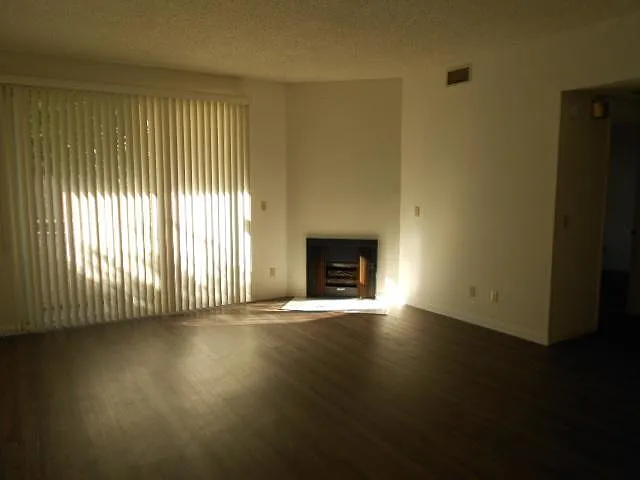 1400 Camden Ave #103 — Photo 1