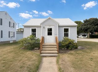 1900 16th Ave, Menominee, MI 49858