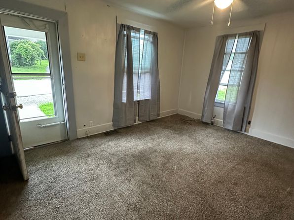115 E Pike St