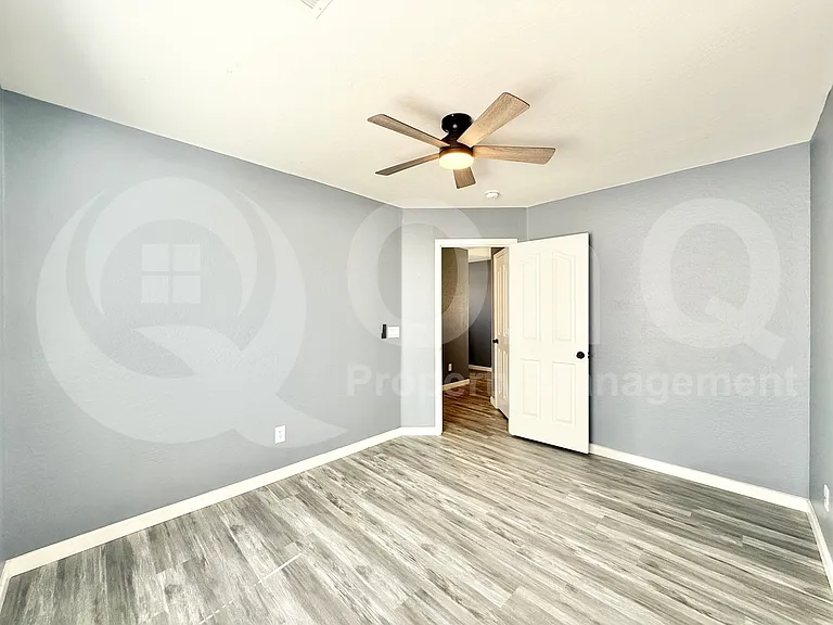 3575 E Calistoga Dr — Photo 16