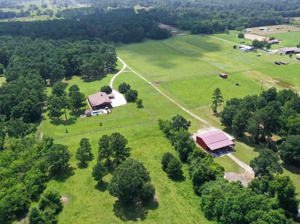550 County Road 2267, Cleveland, TX 77327