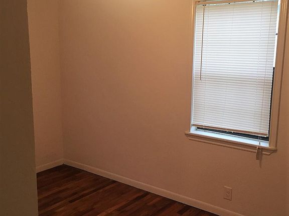 5th image of 406 N 2nd St