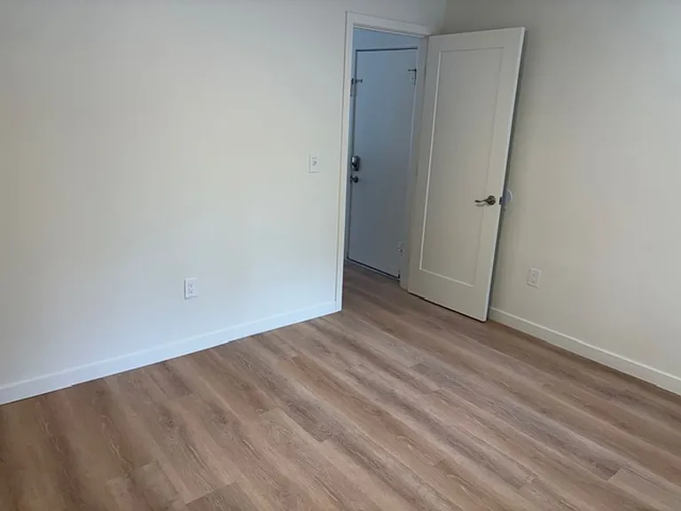 Walnut Properties — Photo 18