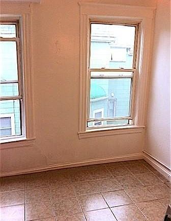 4th image of 67 Crawford St APT 3