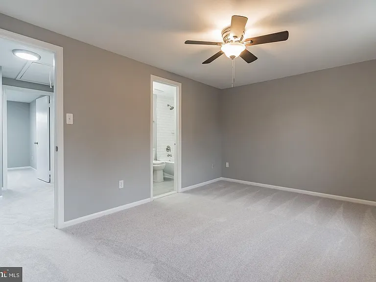 14365 Watery Mountain Ct — Photo 15