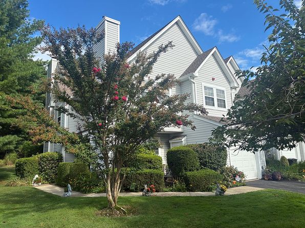 208 Erik Dr