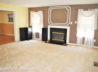 1600 Shady Glen Dr, District Heights, MD 20747