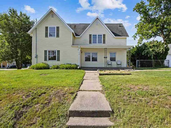 219 Myrtle Ave, Iowa City, IA 52246