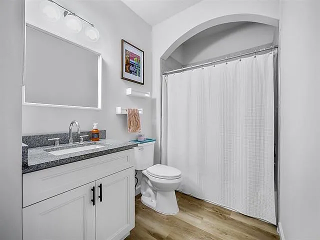 25115 Harbour Vista Cir — Photo 24