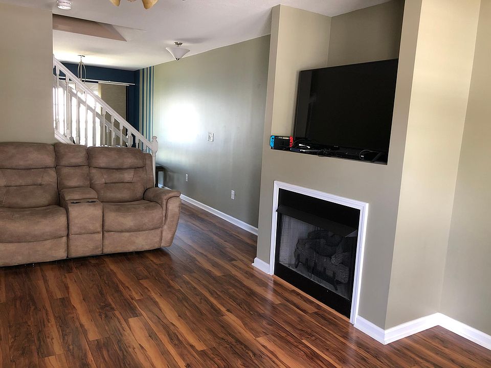 2nd image of 57 Lilac Fields Way #57