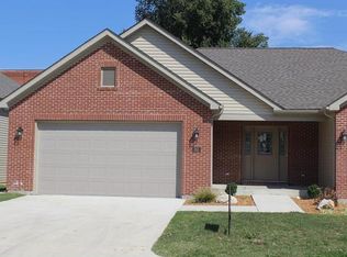 513 Cottage Park Ln, Washington, MO 63090