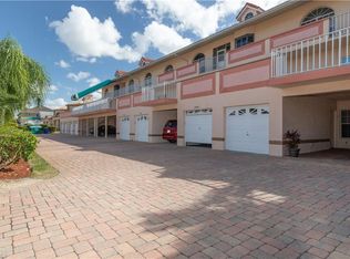 1614 Beach Pkwy APT 105, Cape Coral, FL 33904