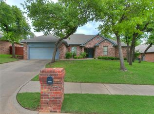 2408 Hidden Hollow Dr, Edmond, OK 73034