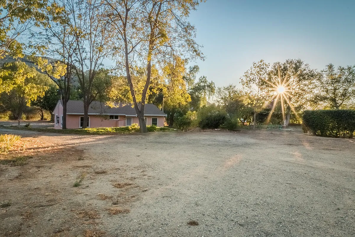 Evening sunset. - 2110 Stunt Rd