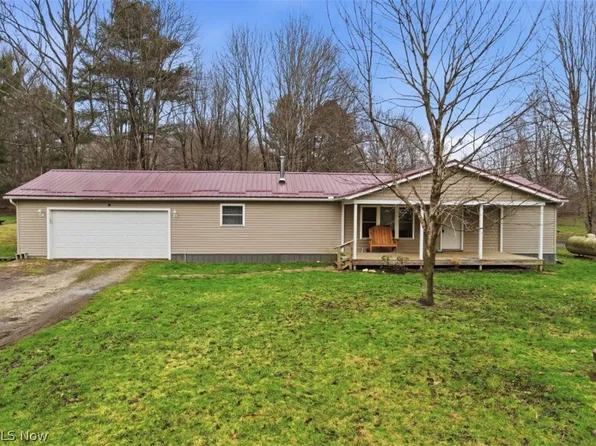 4132 Benetka Rd, Ashtabula, OH 44004