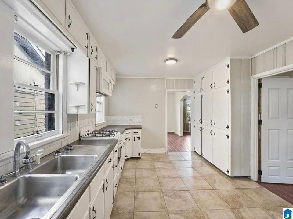 1st image of 1357 Park Ave