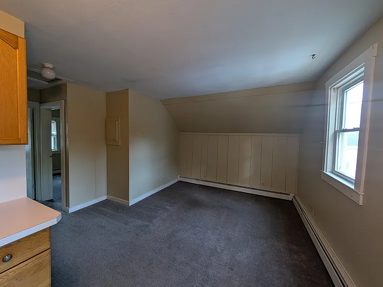 73 Highland St — Photo 11