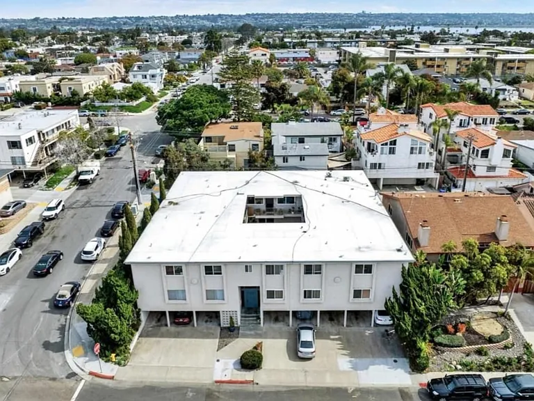 3985 Riviera Dr #O — Photo 19