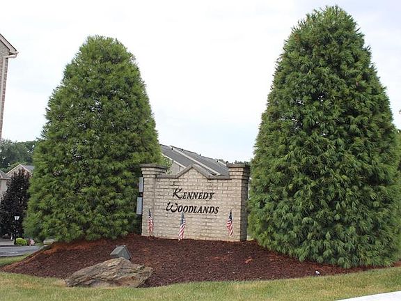 2nd image of 122 Terra Dr