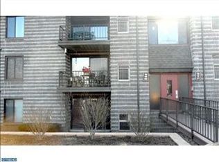 19 Sunburry Ct, Holland, PA 18966