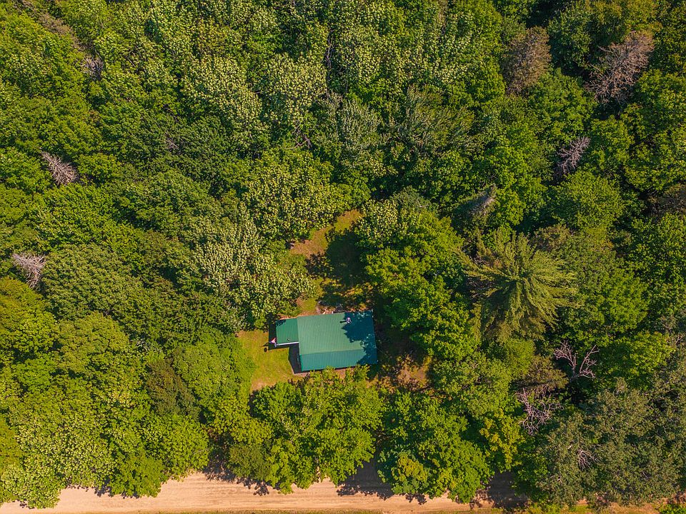 1st image of 753 Center Hill Road