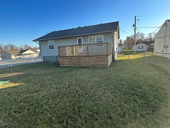 2nd image of 203 Hayes Ave