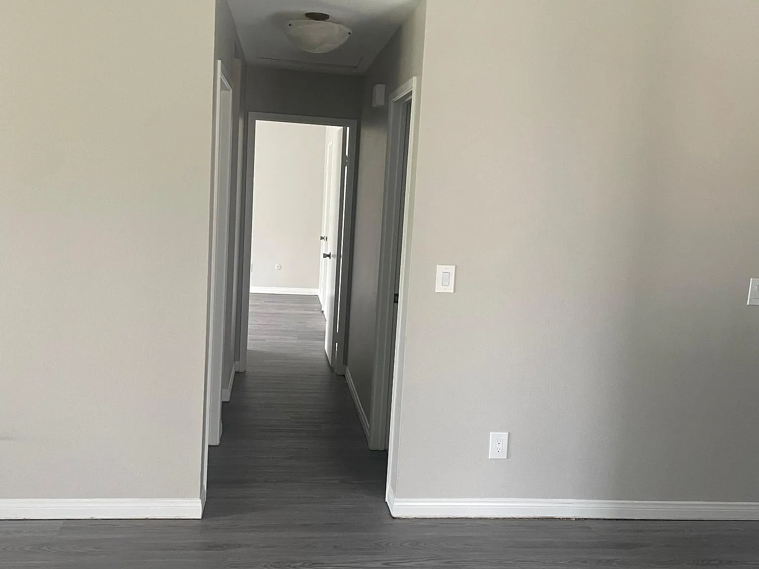 2 bed, 1.5 bath, 1233 sqft, $3,500 — Photo 4