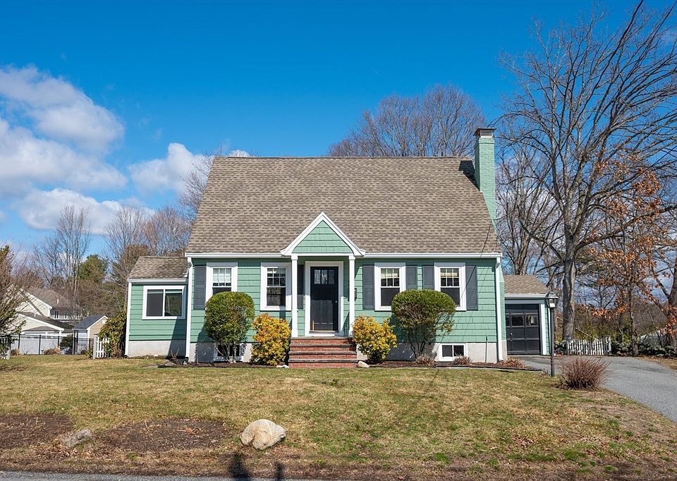 1st image of 25 Wakefield St