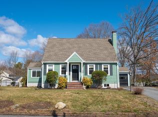 25 Wakefield St, Reading, MA 01867
