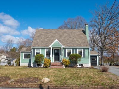 25 Wakefield St, Reading, MA, 01867