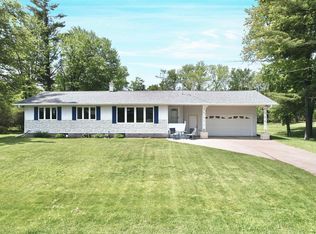 N3797 Boneham Addition Rd, Marinette, WI 54143