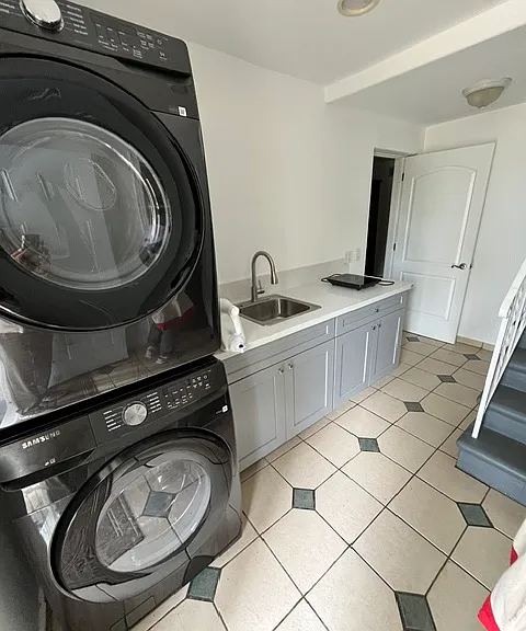 224 W Fernfield Dr #1 — Photo 5