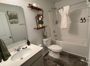 136 Arlington Dr, Raeford, NC 28376