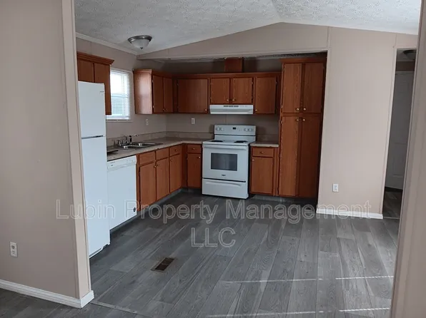 41 Virginia Ave, Byhalia, MS 38611