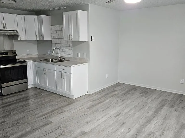 3324 Frontgate Dr #13 — Photo 21