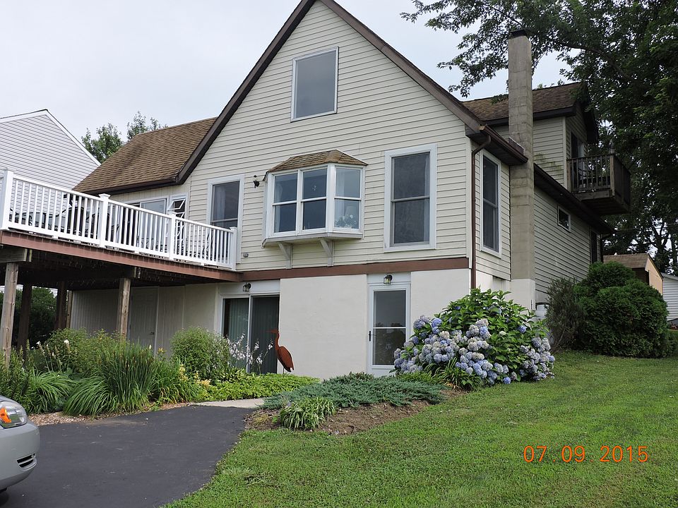 Front of house