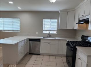 6631 Kingman Ave APT 4, Buena Park, CA 90621