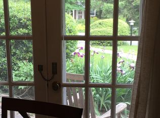 1724 N Harrison St, Arlington, VA 22205