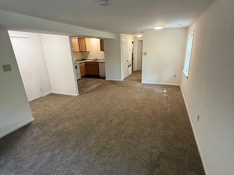 117 Main St — Photo 3