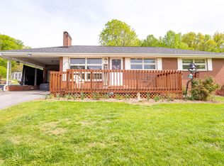 718 Bell Ridge Rd, Kingsport, TN 37660