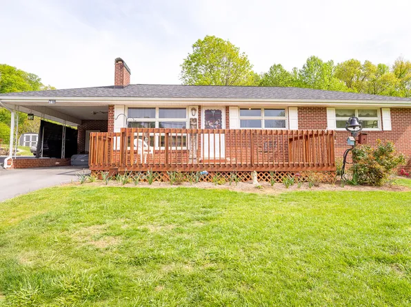 718 Bell Ridge Rd, Kingsport, TN 37660