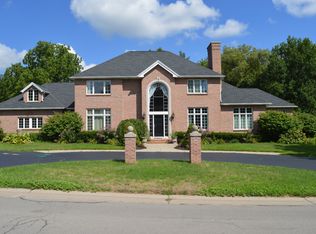4 Bauers Cv, Spencerport, NY 14559