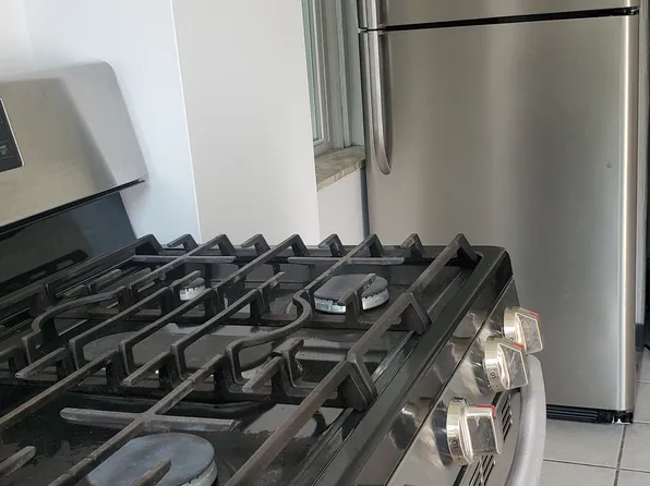 759 S Millvale Ave #1, Pittsburgh, PA 15213