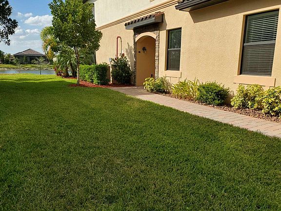 2nd image of 17290 Cherrywood Ct #6101